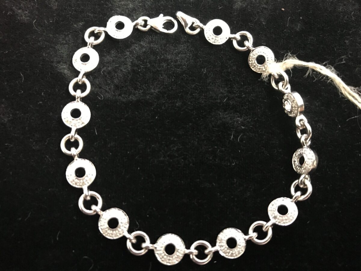 14K White Gold Fashion Charm Diamond Bracelet